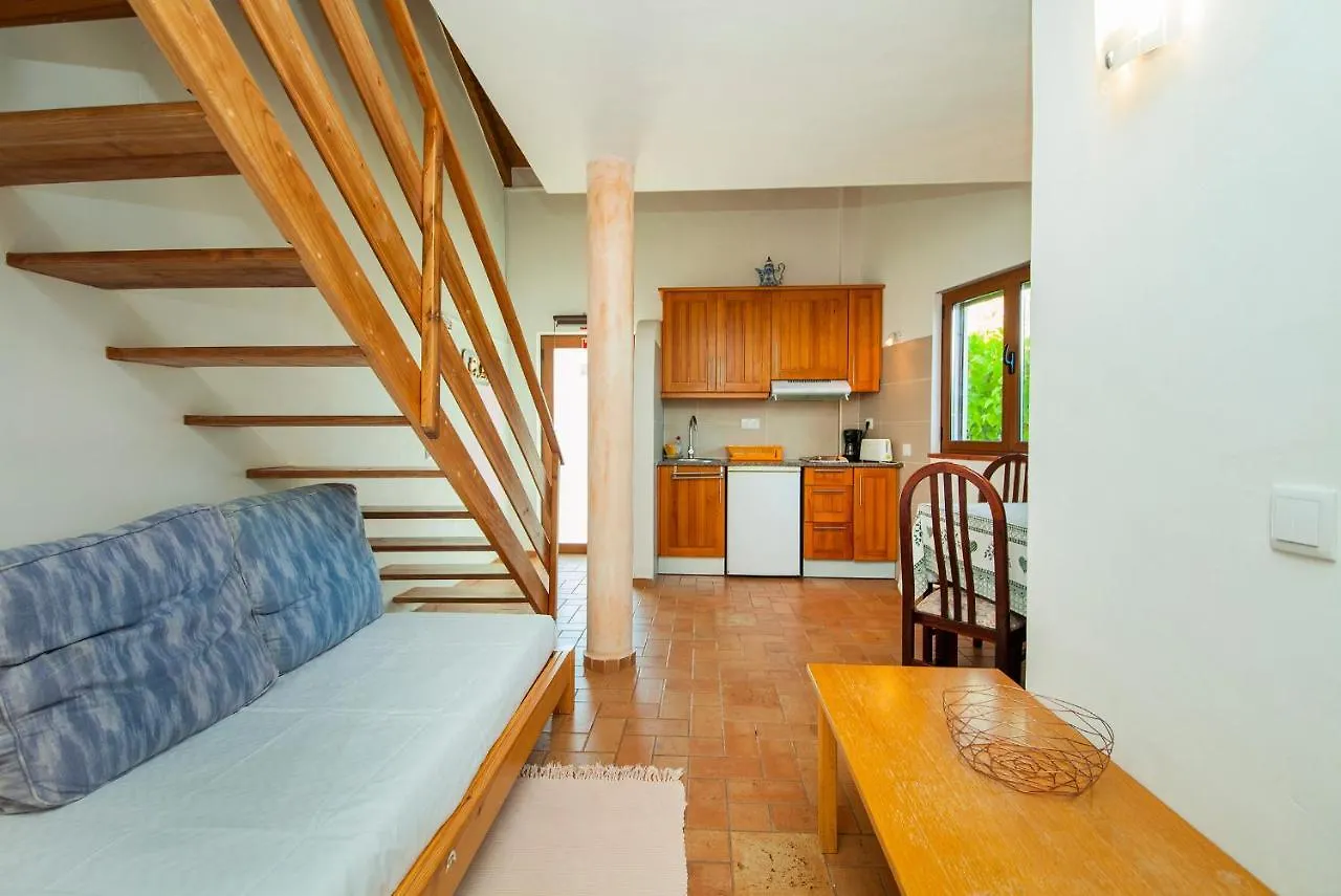 H - Montes De Praias Guesthouse Aljezur 0*,